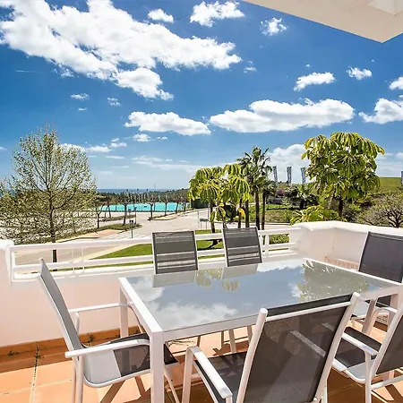 Alcazaba Lagoon Apartments Apartamento Estepona